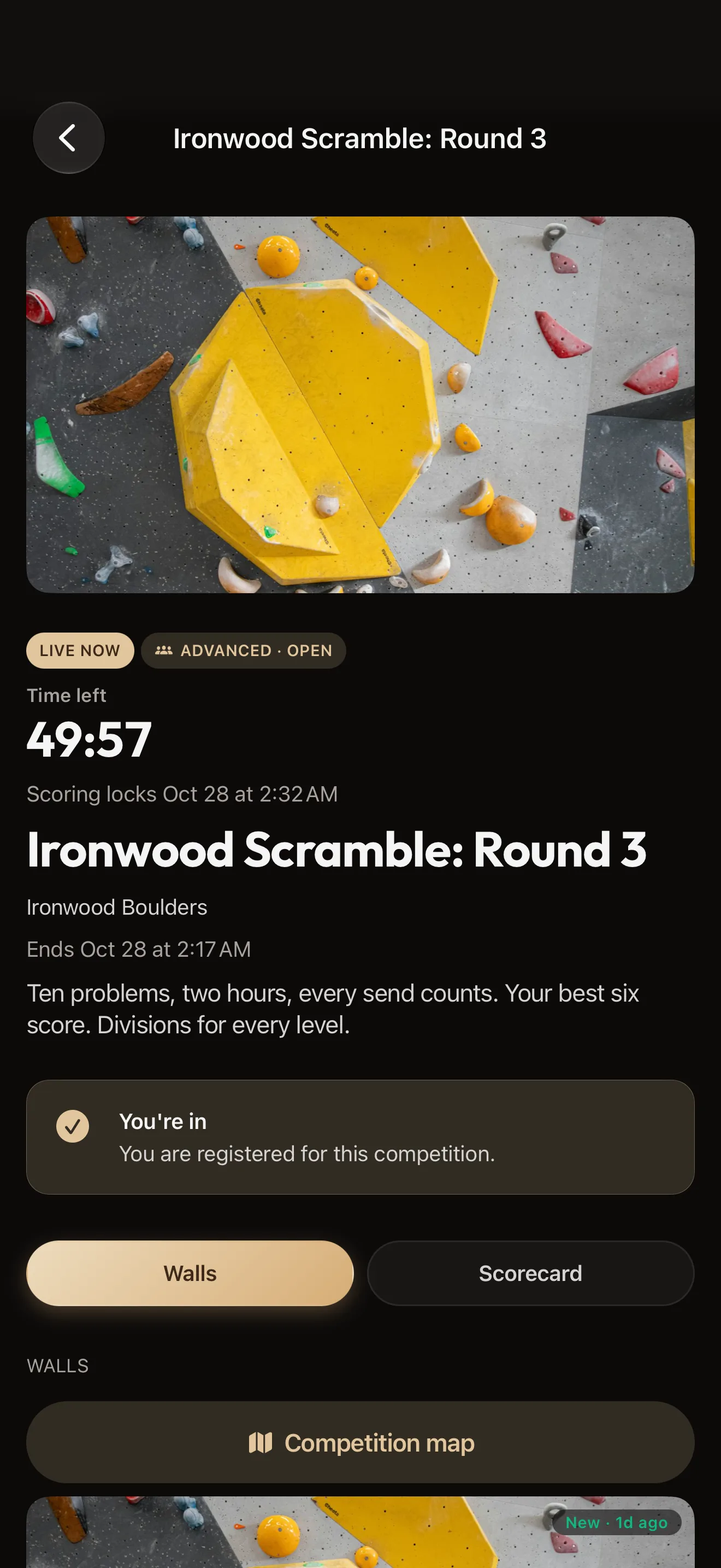 BoulderBase iPhone app showing a live competition with its countdown, walls and scorecard